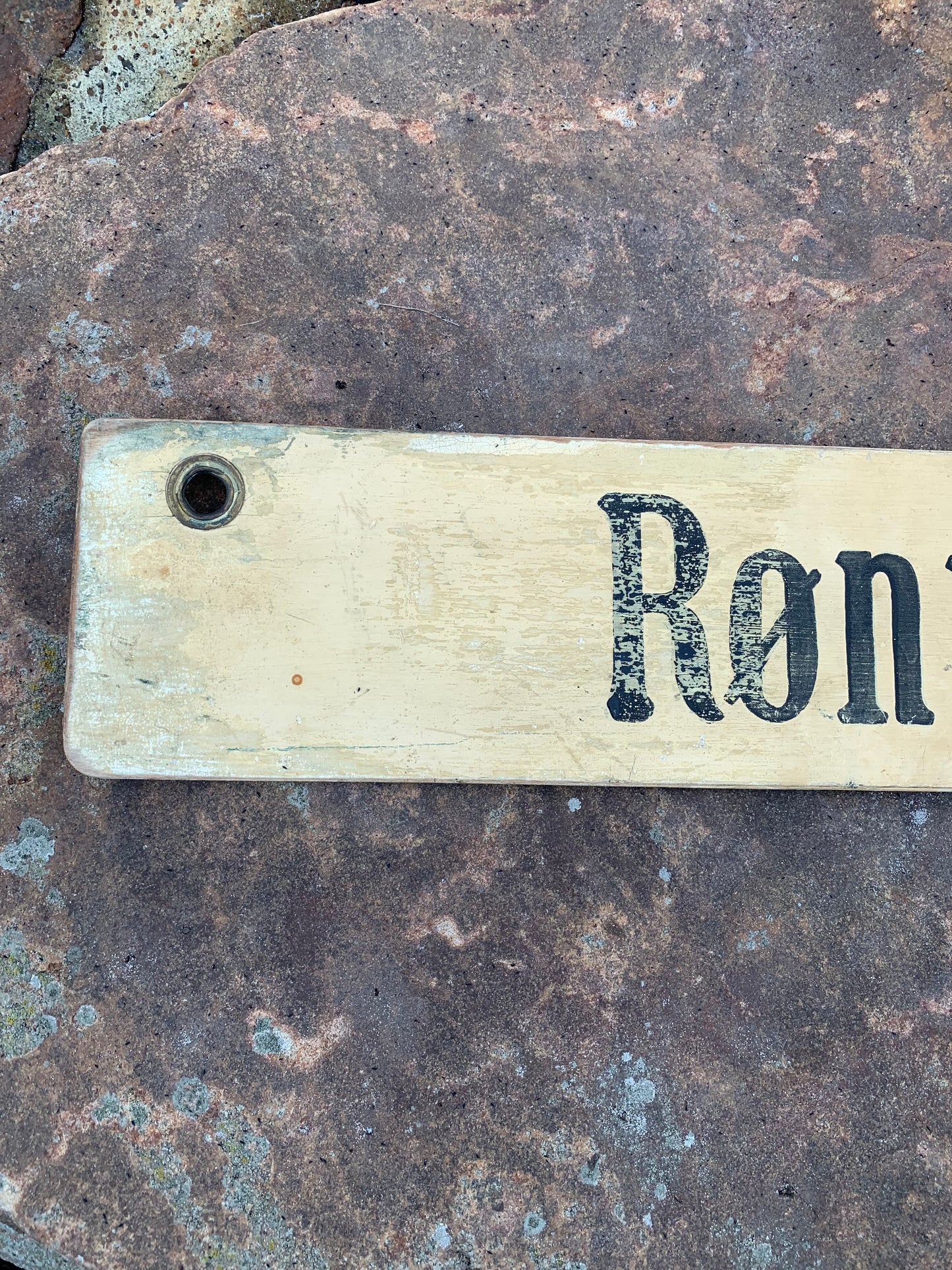 Gamla Bornholmsskylt från buss - Kristianshøj/Rønne