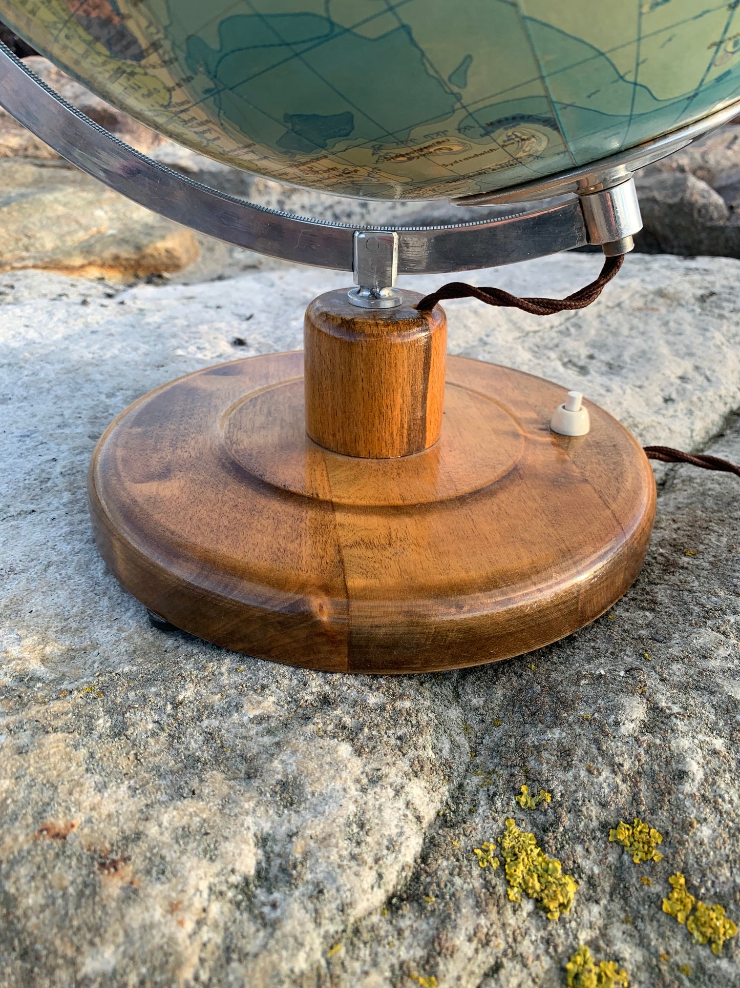 Glasglob med ljus (stor version)