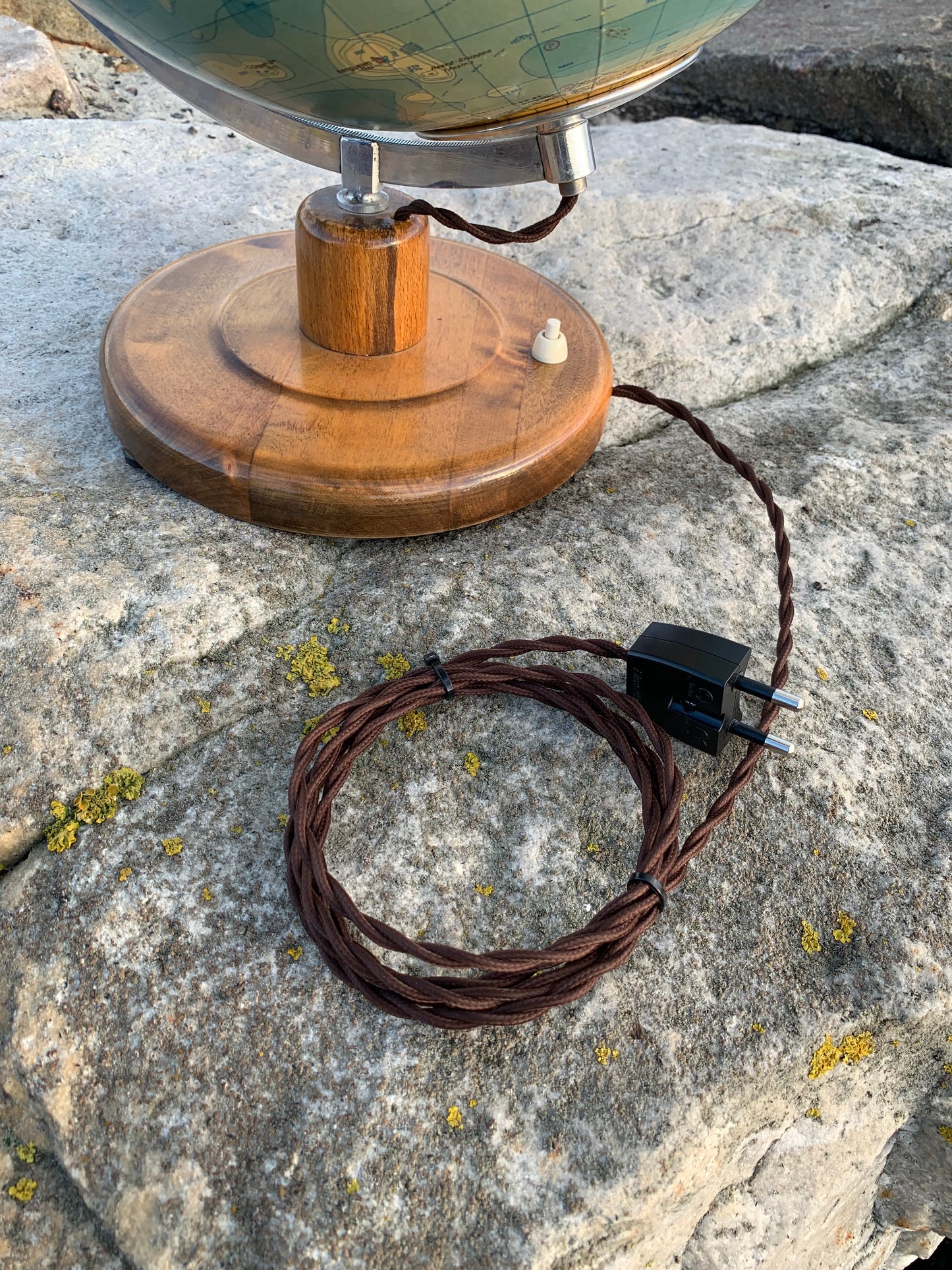 Glasglob med ljus (stor version)