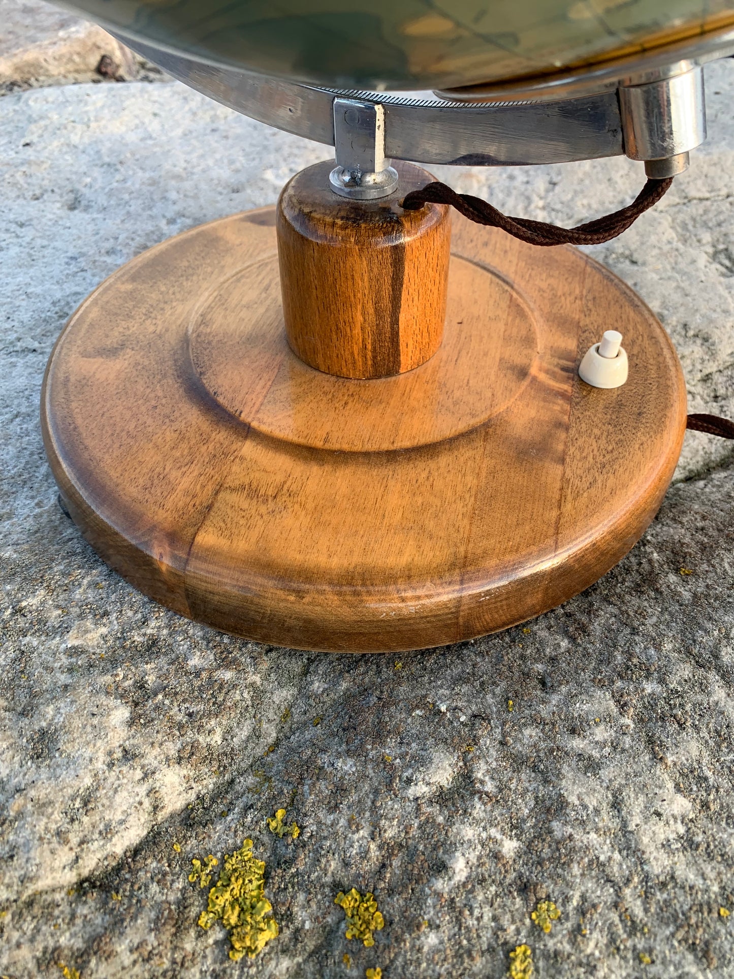 Glasglob med ljus (stor version)