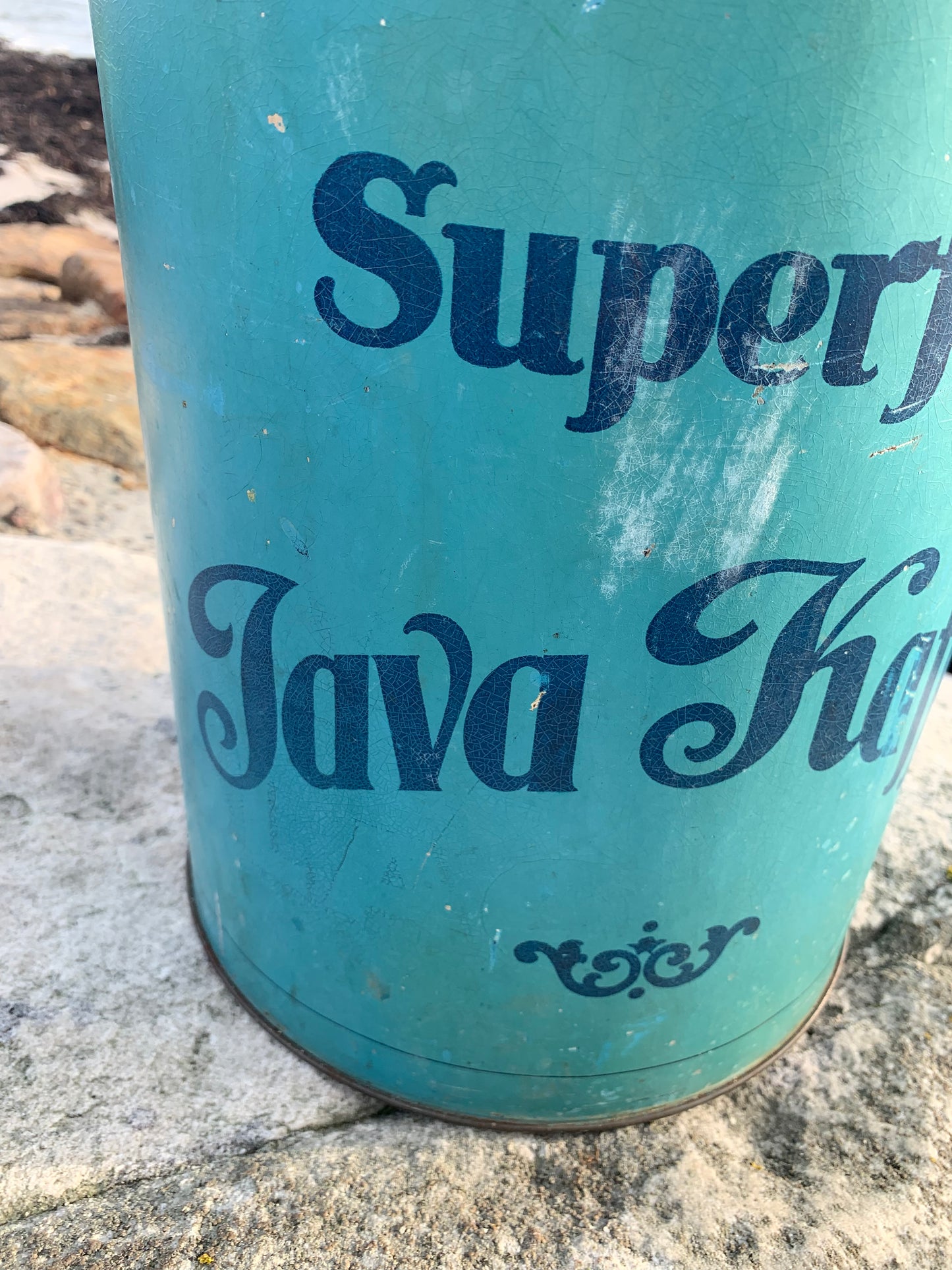 Mycket stor kaffeburk (samlarobjekt)