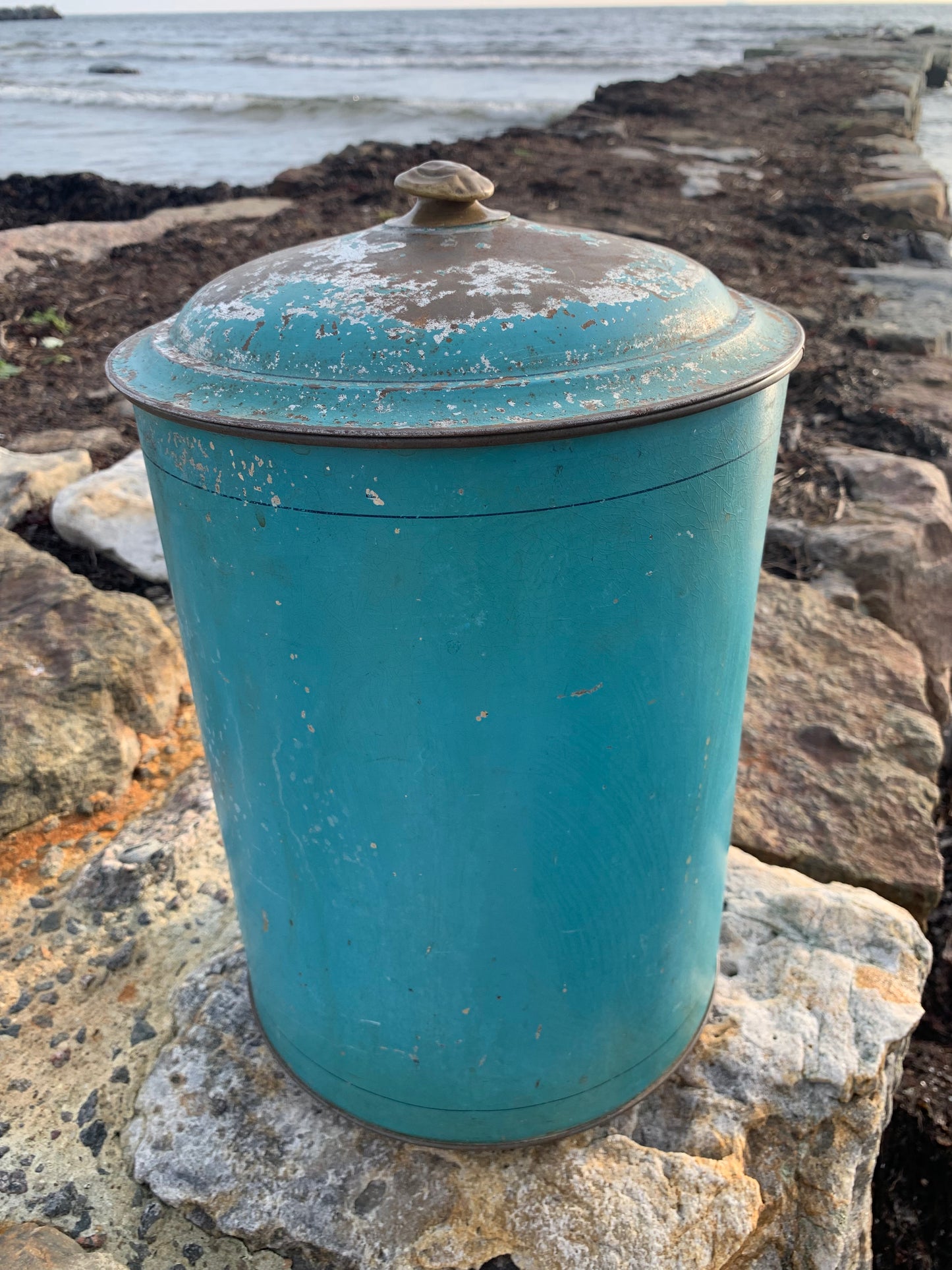 Mycket stor kaffeburk (samlarobjekt)