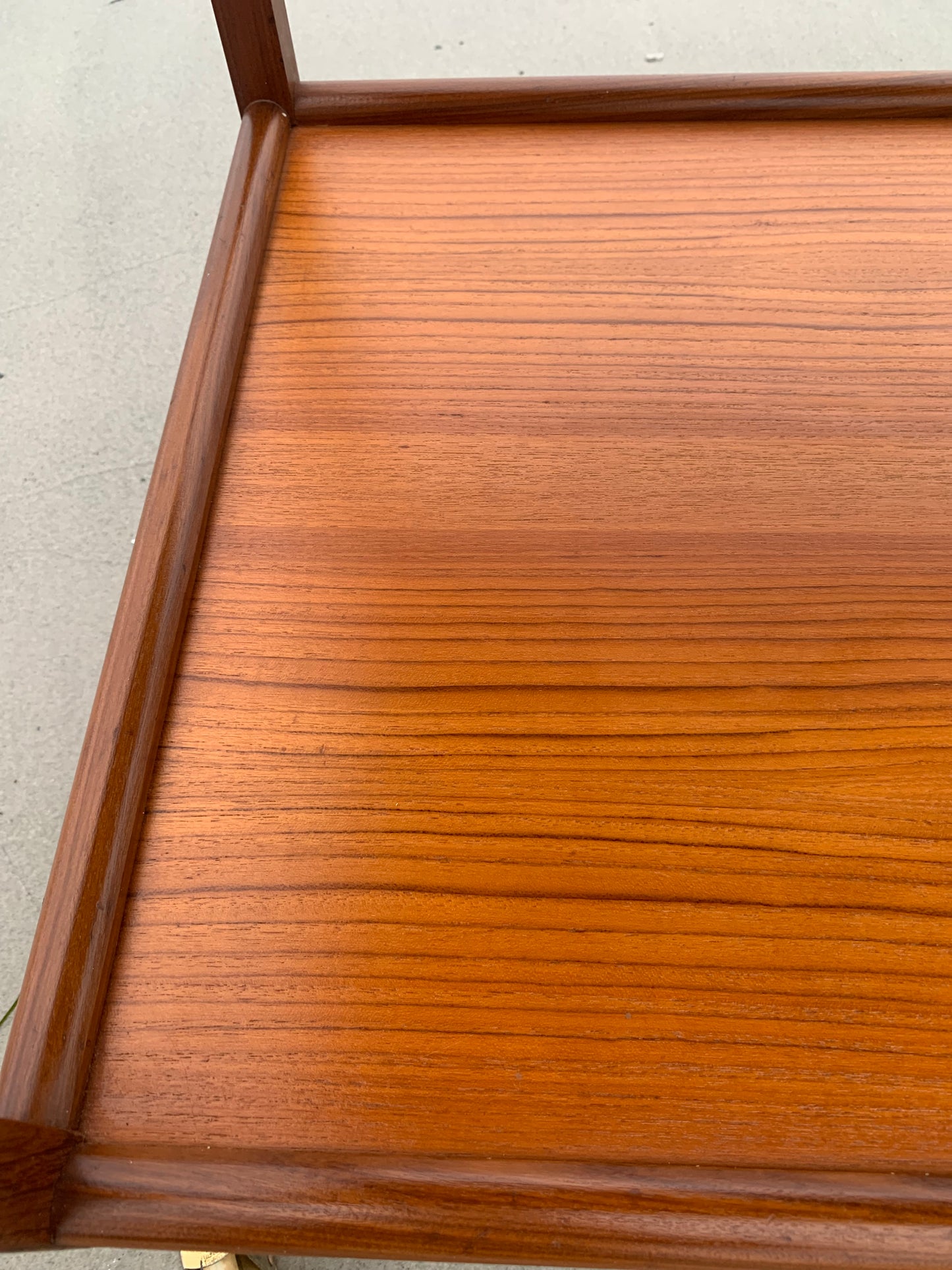 Serveringsvagn med hjul