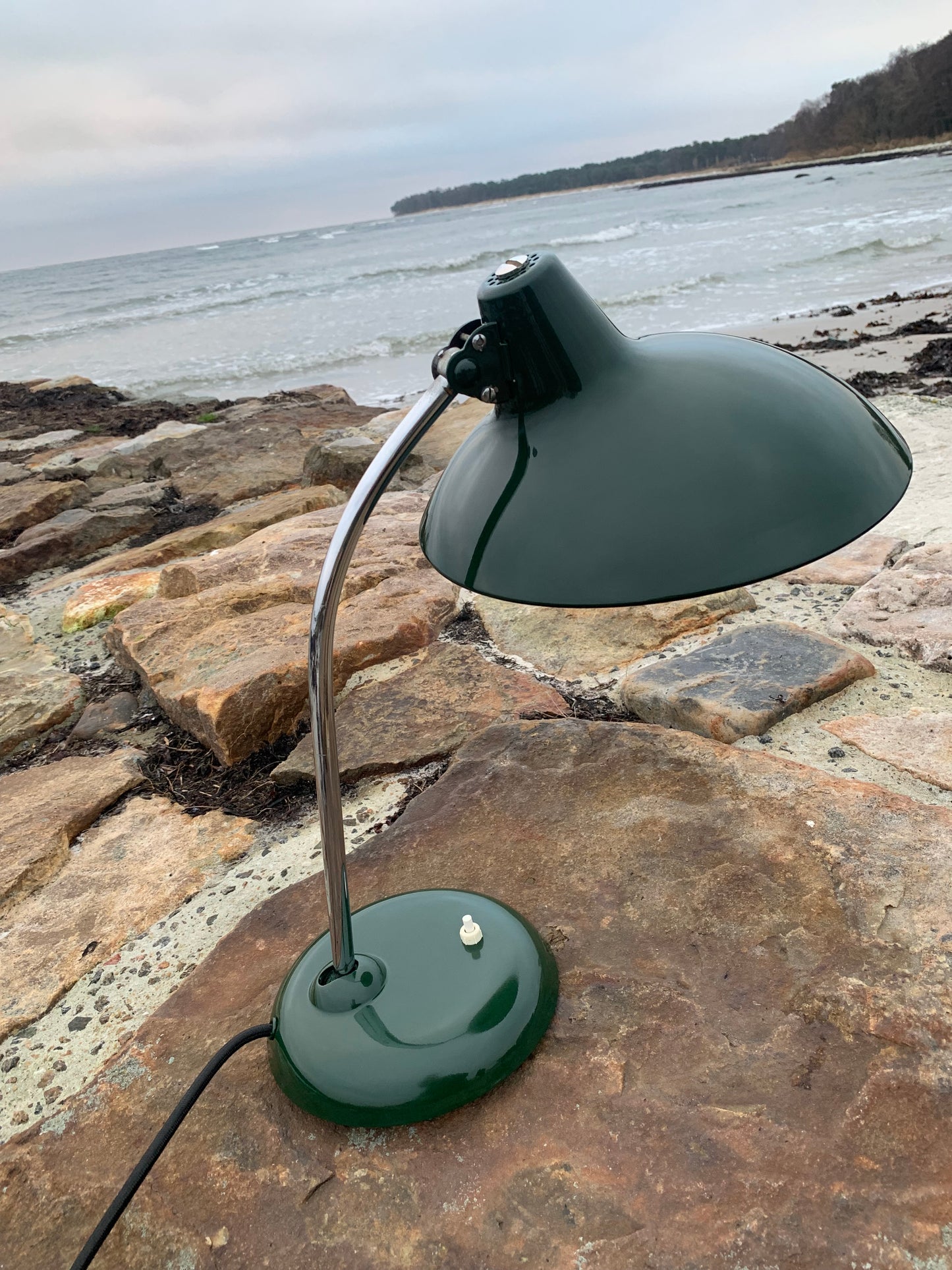 Kaiser Idell 6786 - Grön