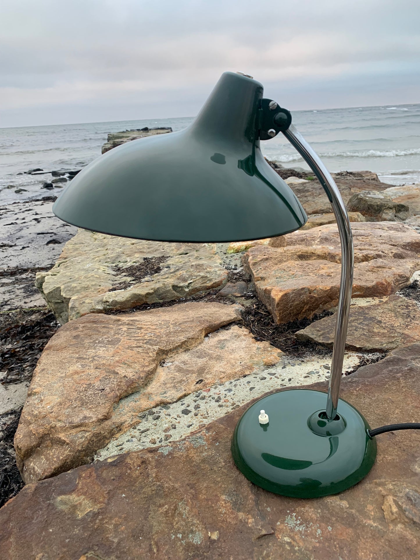 Kaiser Idell 6786 - Grön