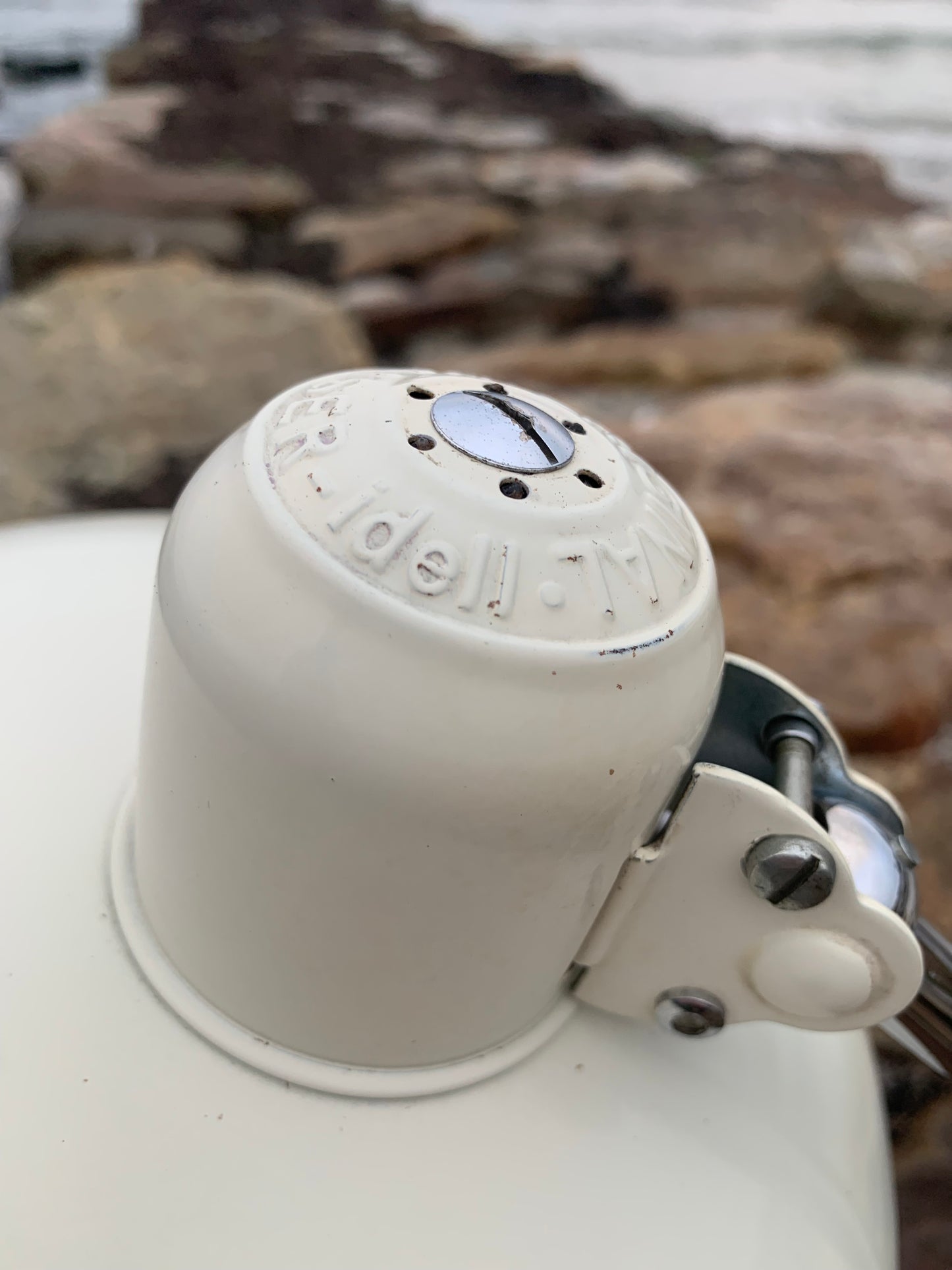 Kaiser Idell 6631 - Original Cream