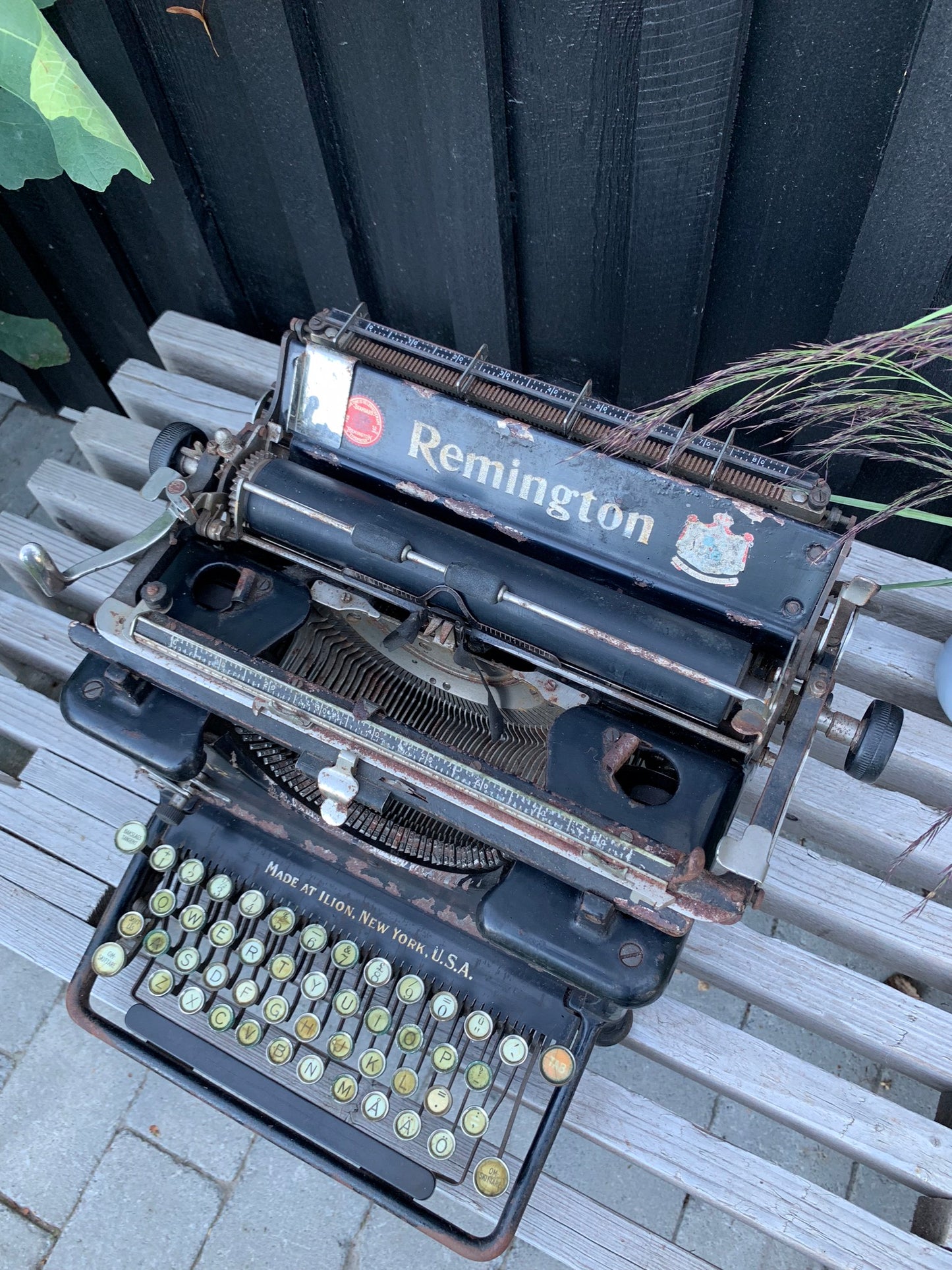 Remington skrivmaskin med vacker patina