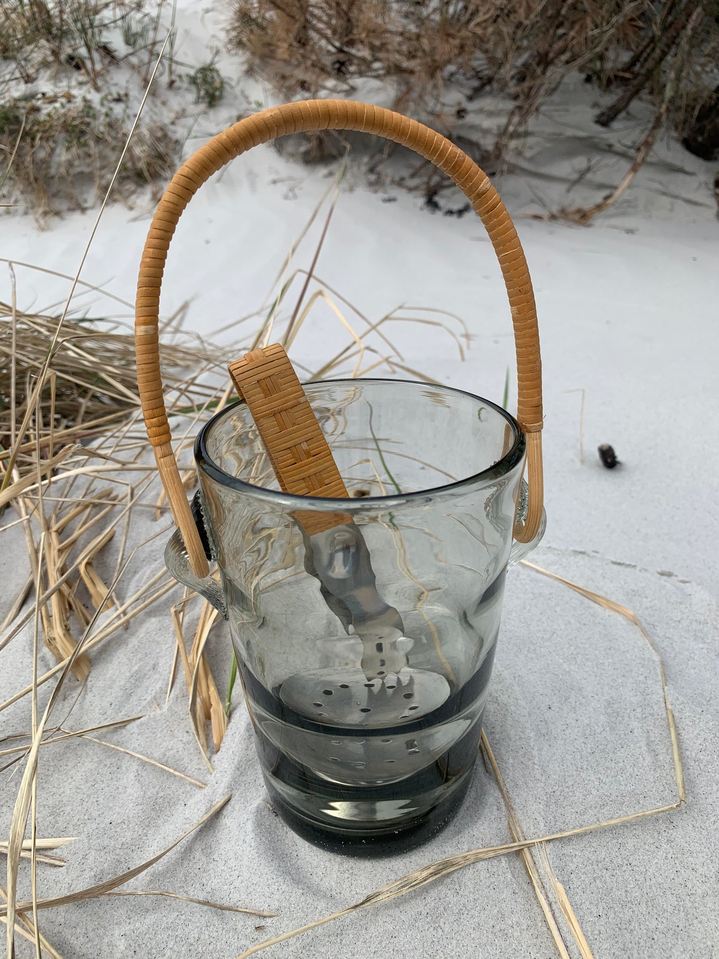 Ishink från Holmegaard med tång och bottengaller