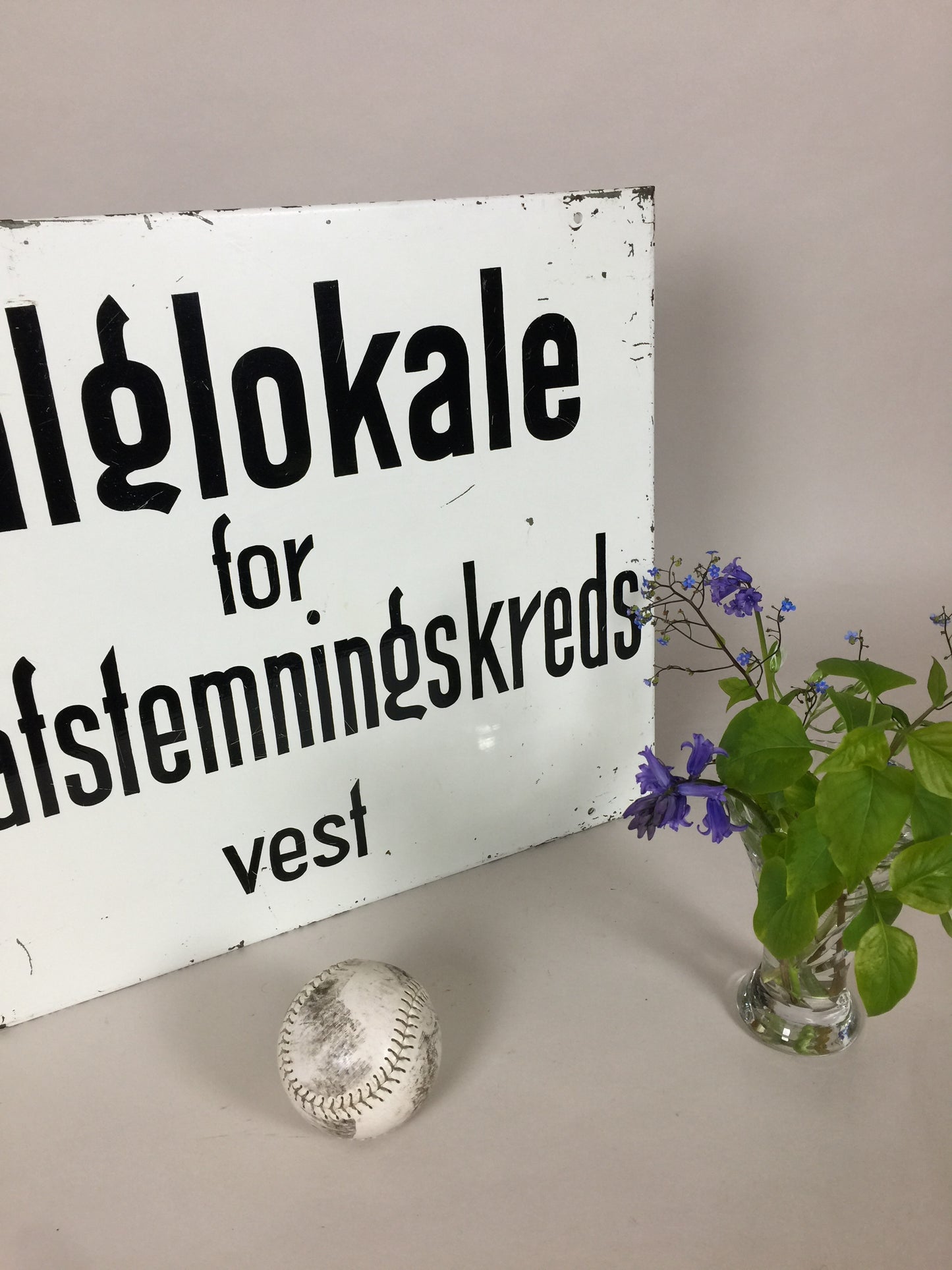 Valskylt 8 Väst