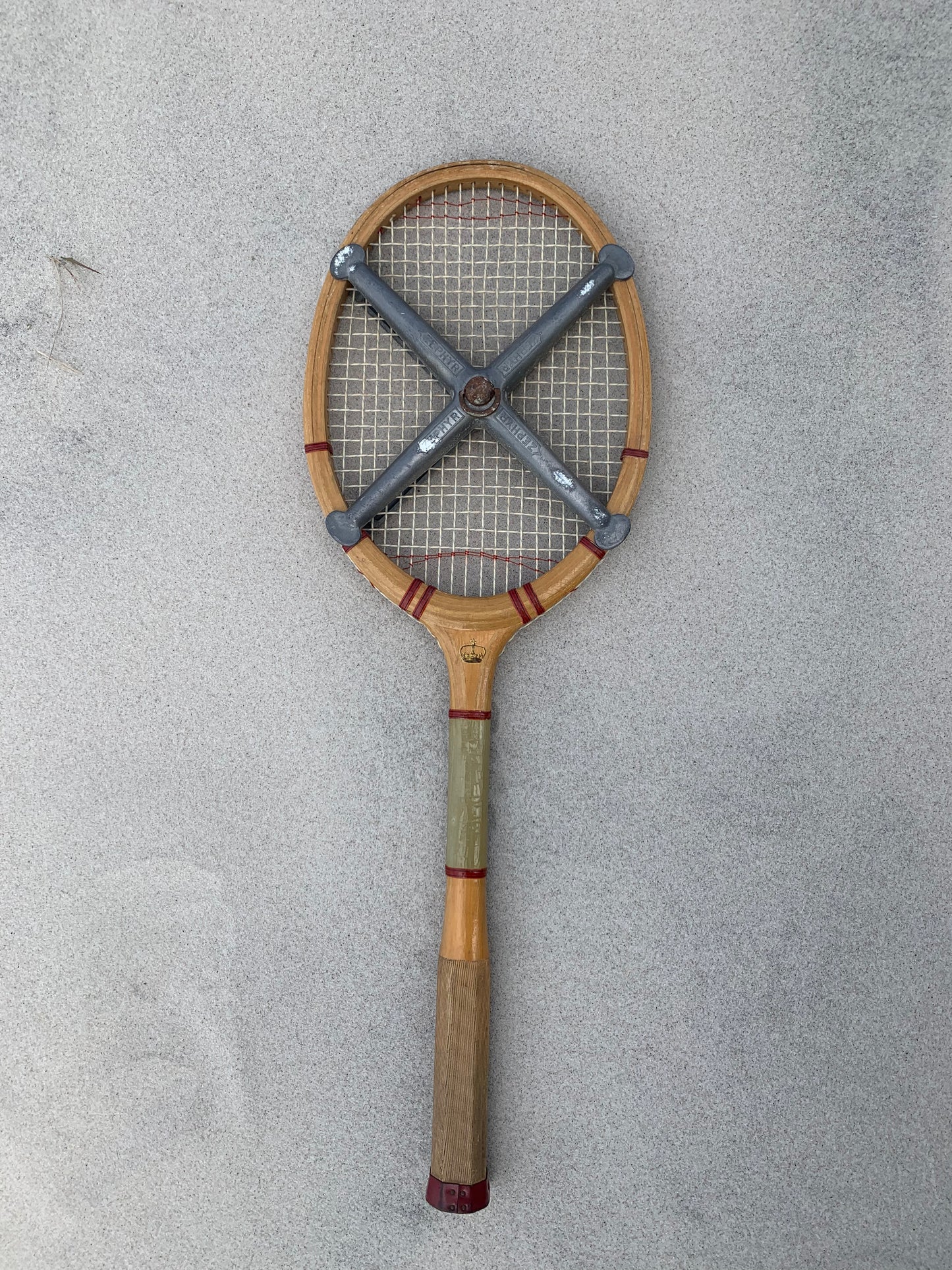 Dekorativ fransk racket