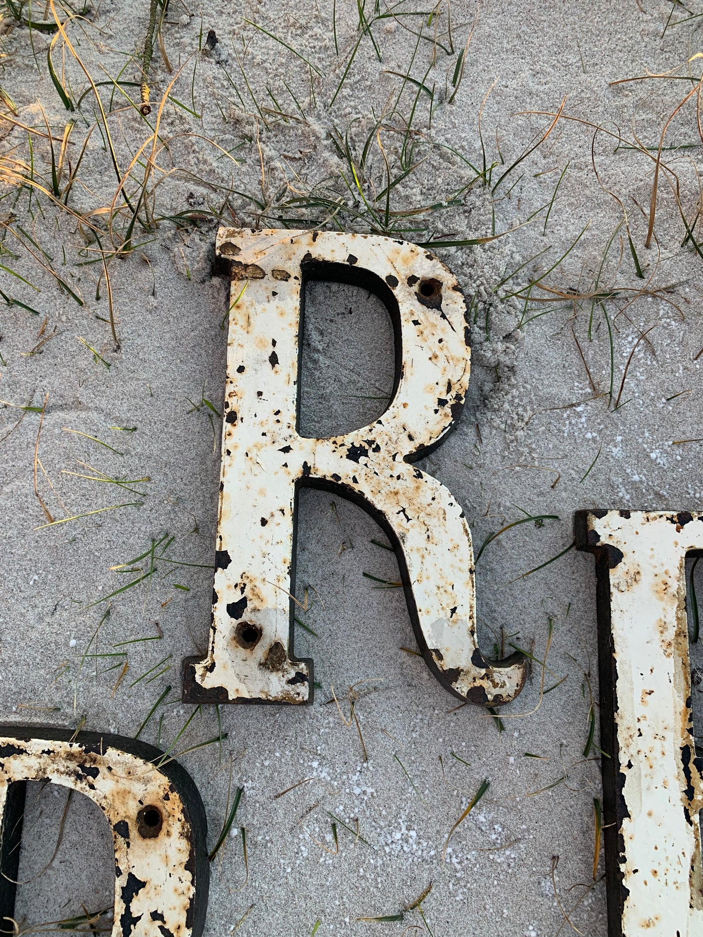 Bokstav - R