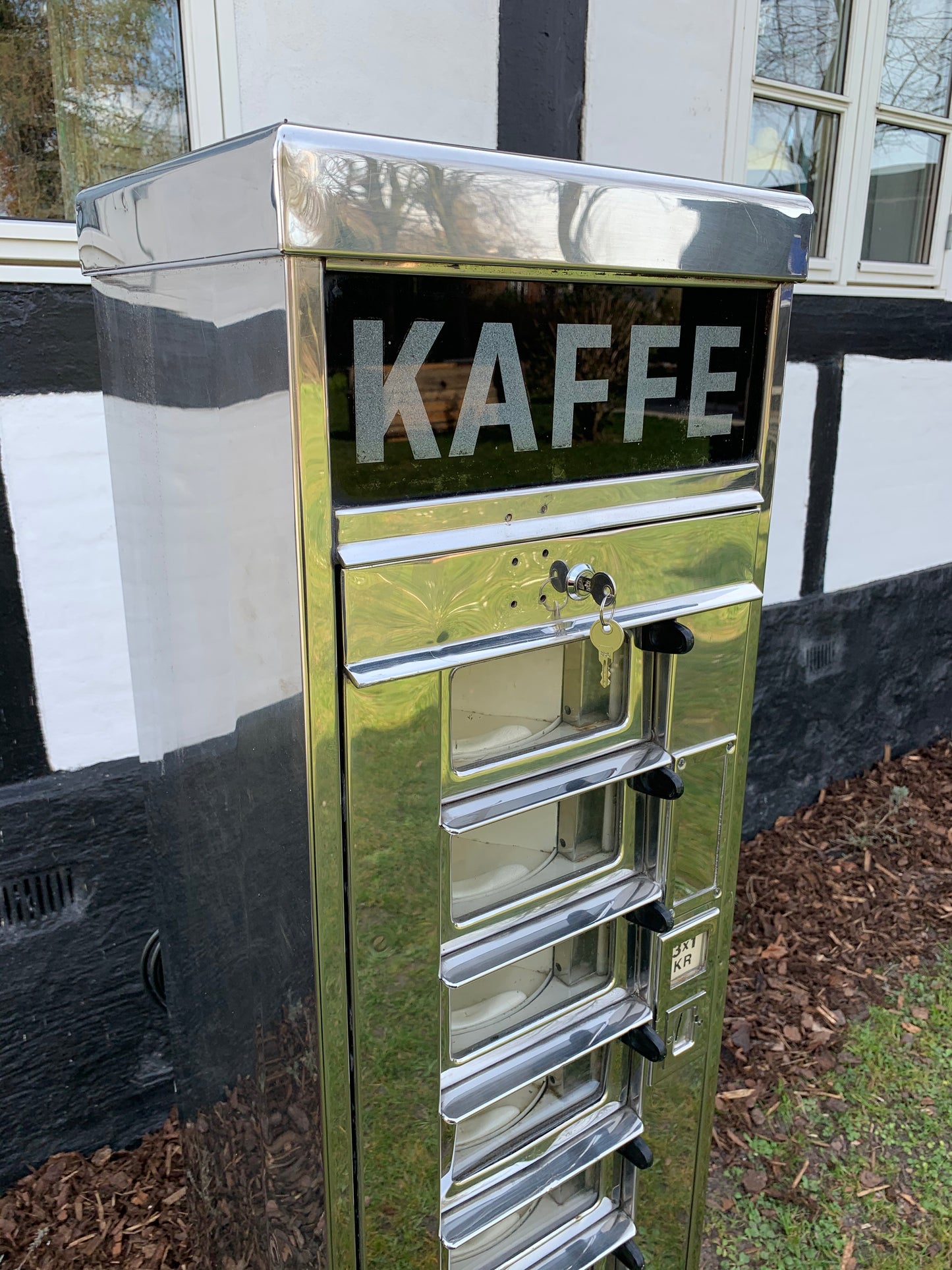 Fint och sällsynt exemplar av Wittenborg automat med ljus.