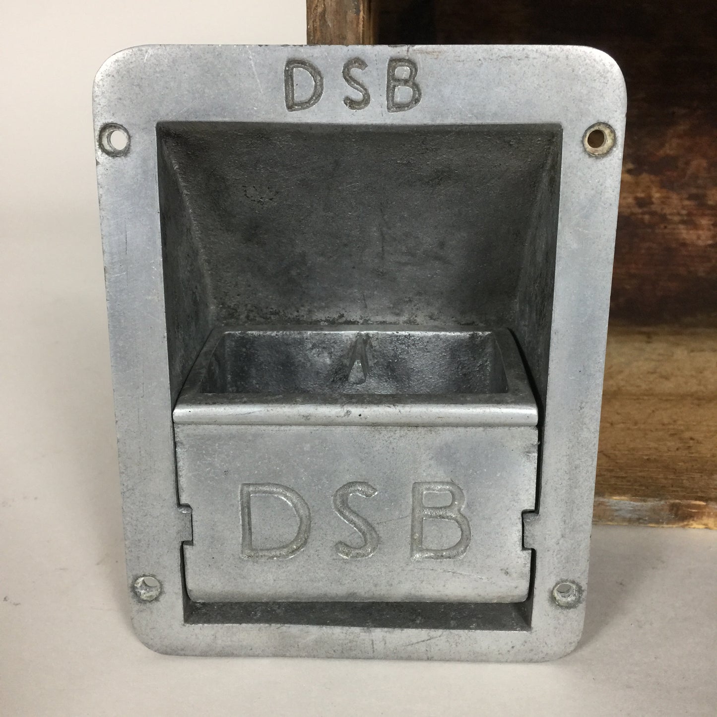 DSB askkopp i industridesign