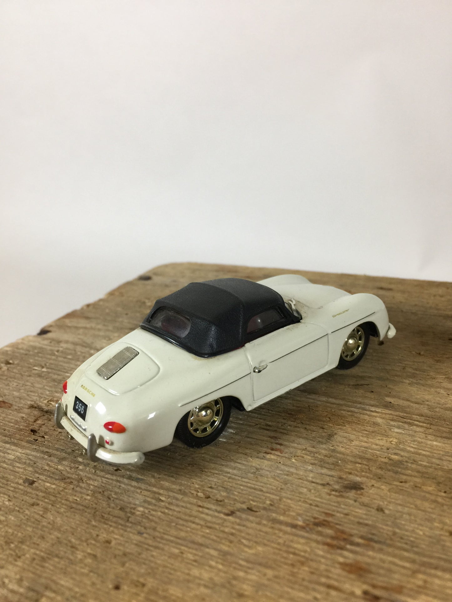 Fin Porsche Corgi modellbil