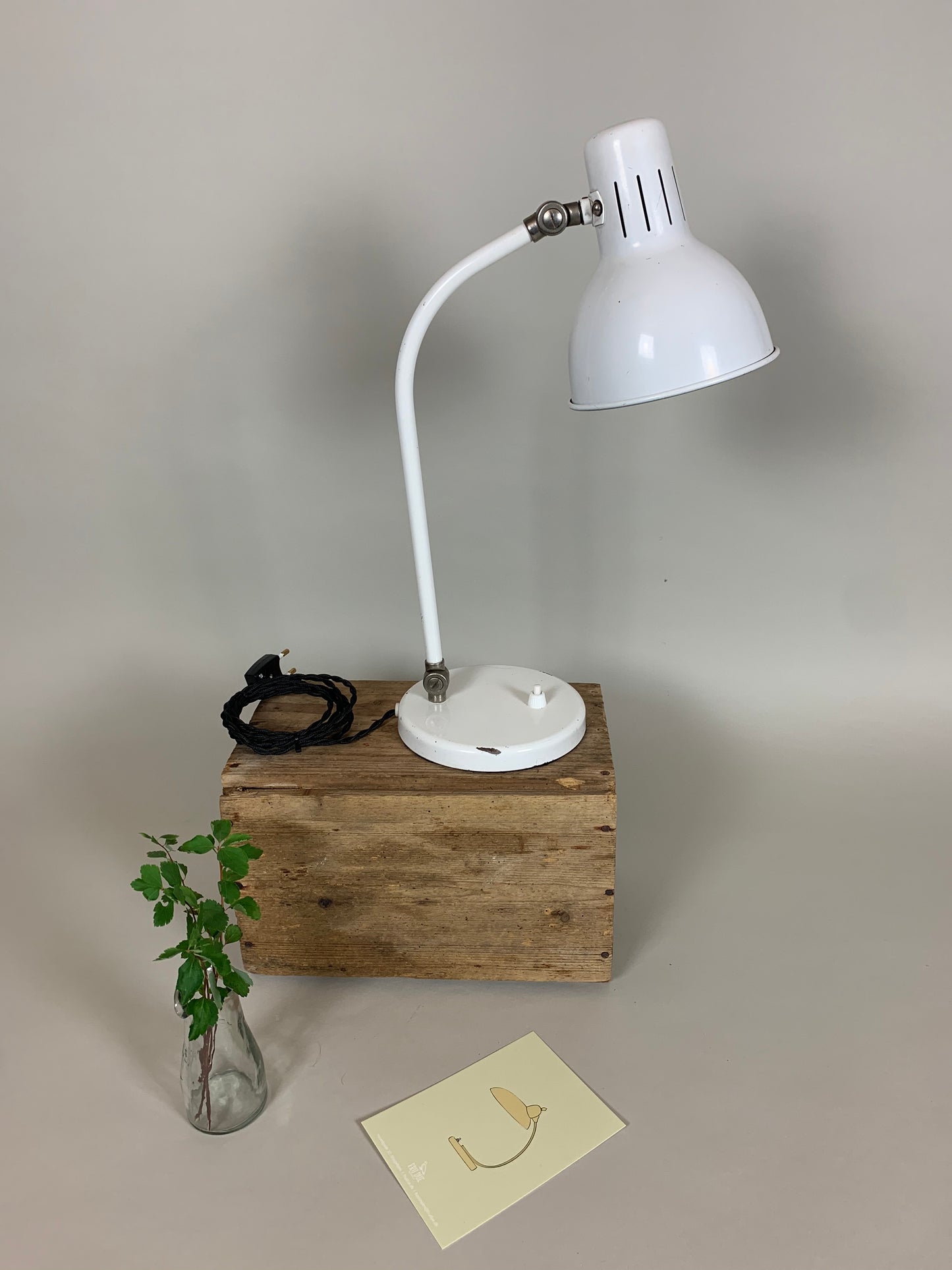 Vintage lampa - Vit