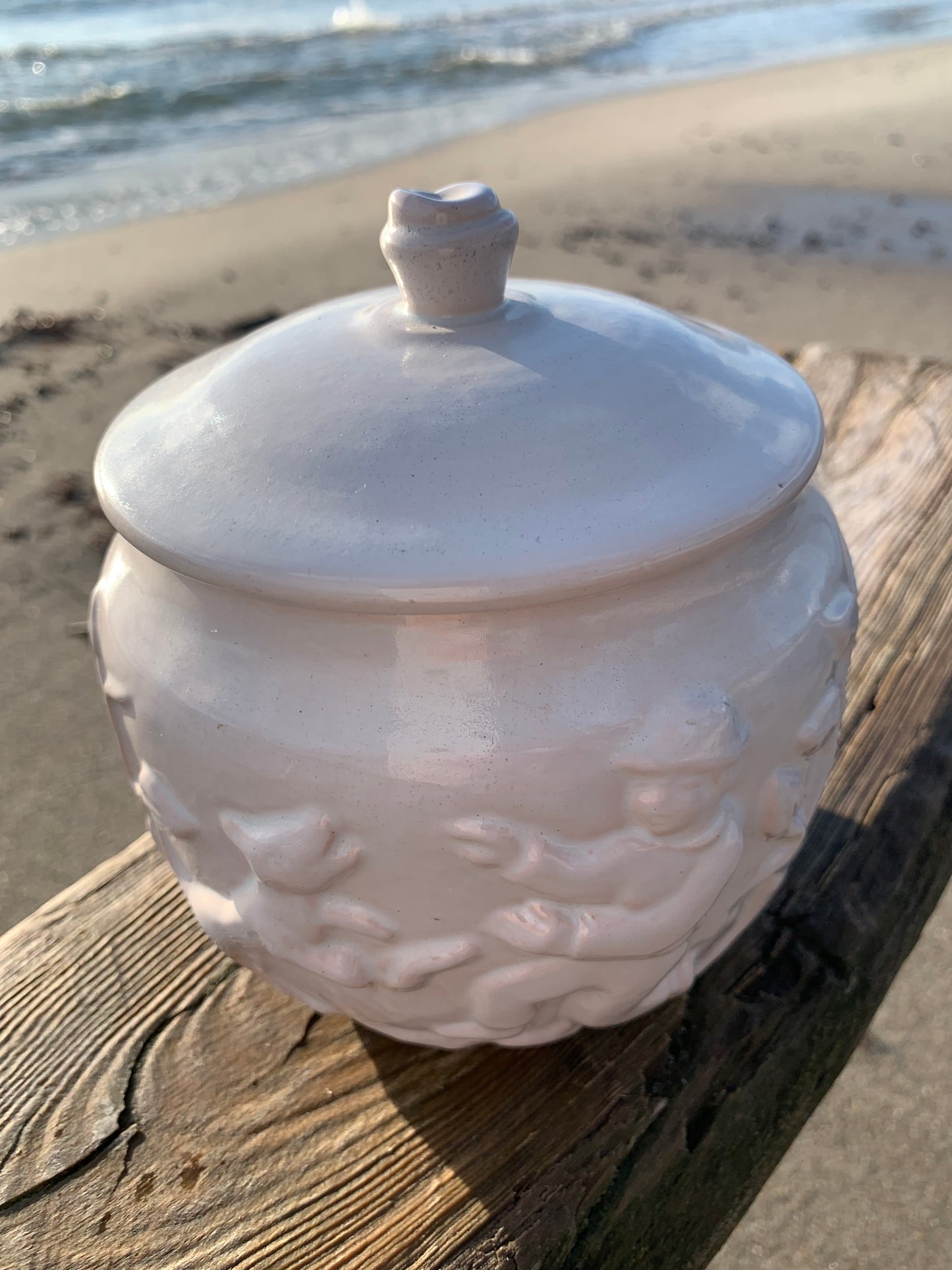 Burk med lock - Hjorth keramik