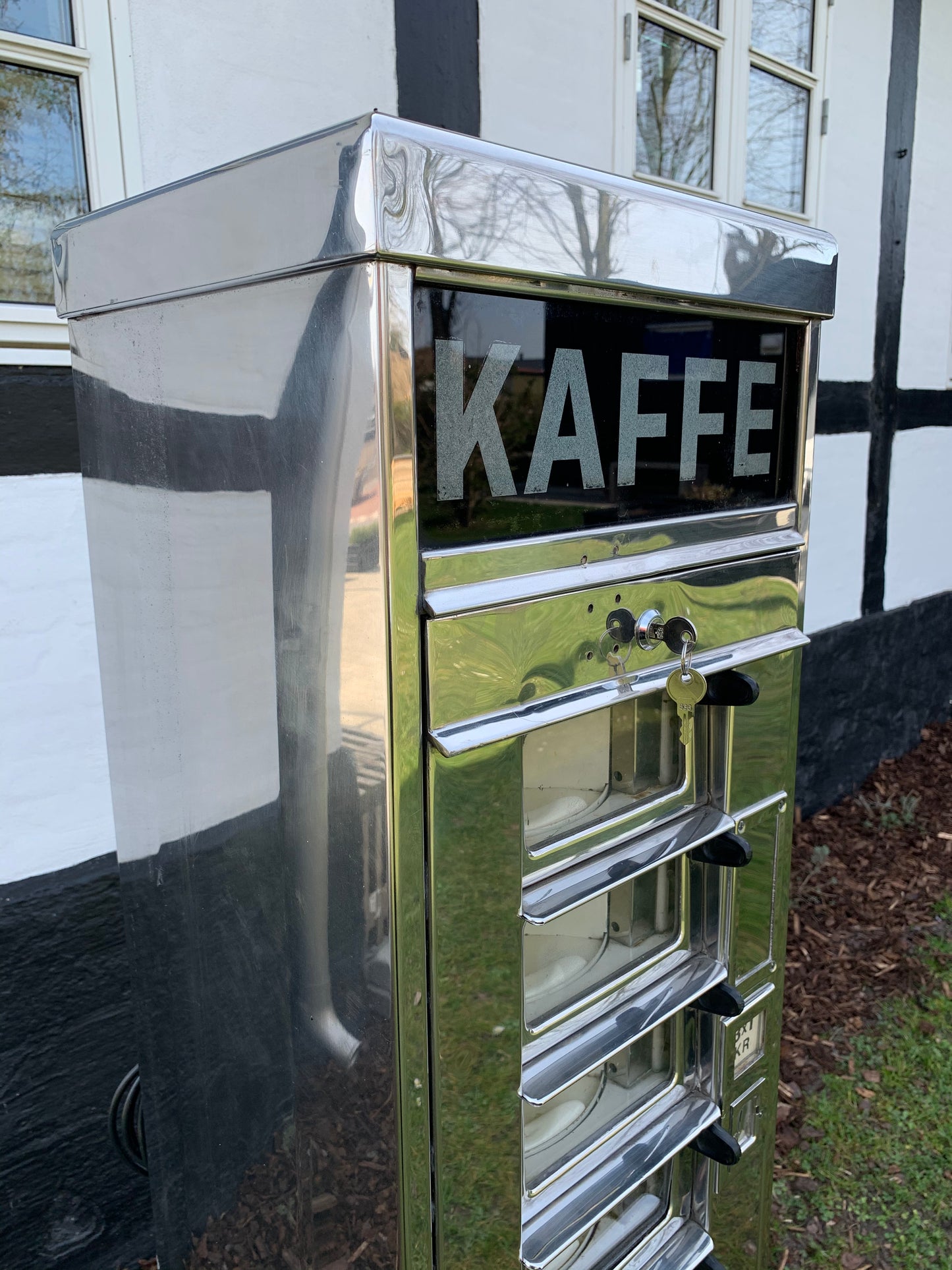 Fint och sällsynt exemplar av Wittenborg automat med ljus.