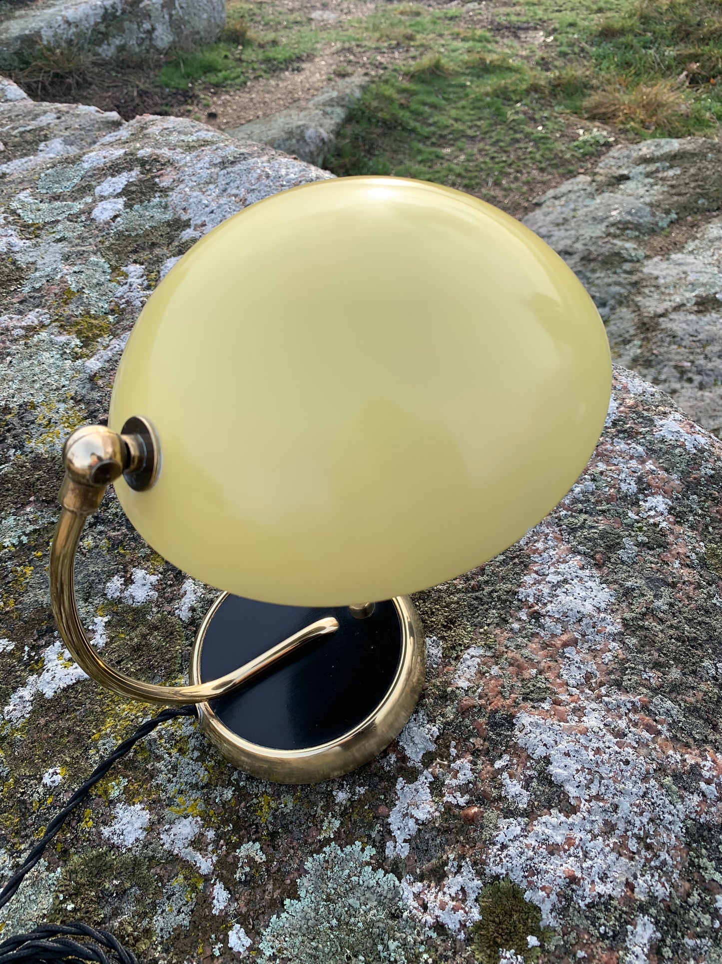 Helo vintage lampa - Gul