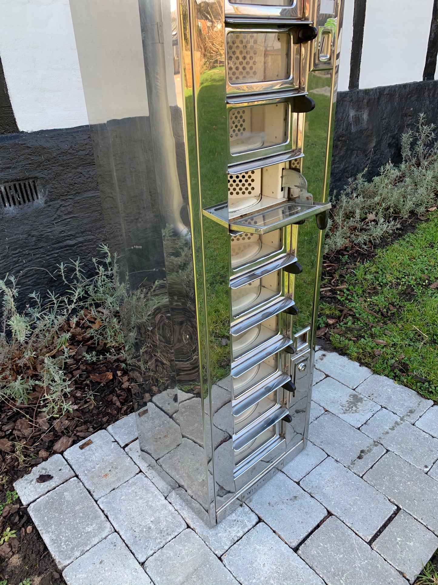 Fint och sällsynt exemplar av Wittenborg automat med ljus