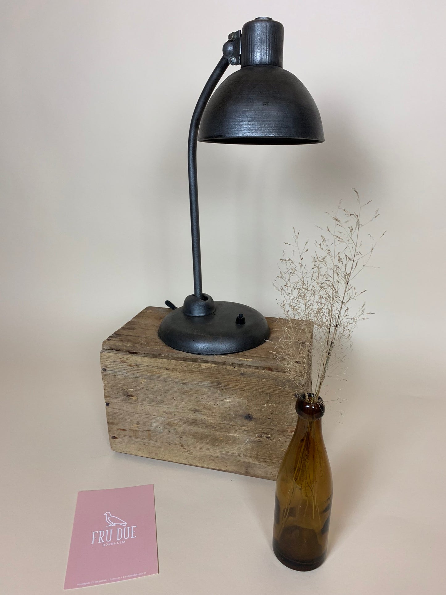 Rå vintage lampa