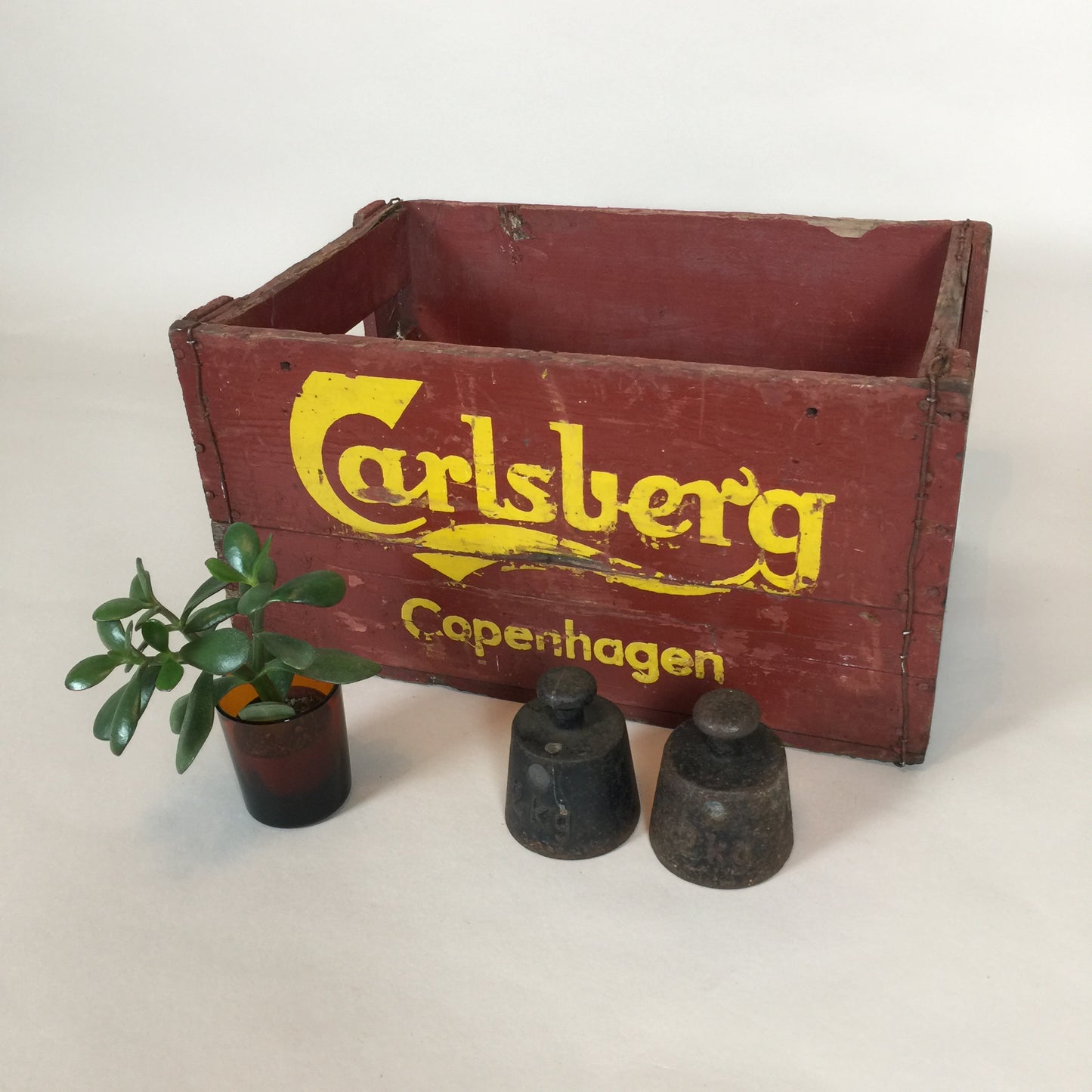 Gammal öllåda från Carlsberg