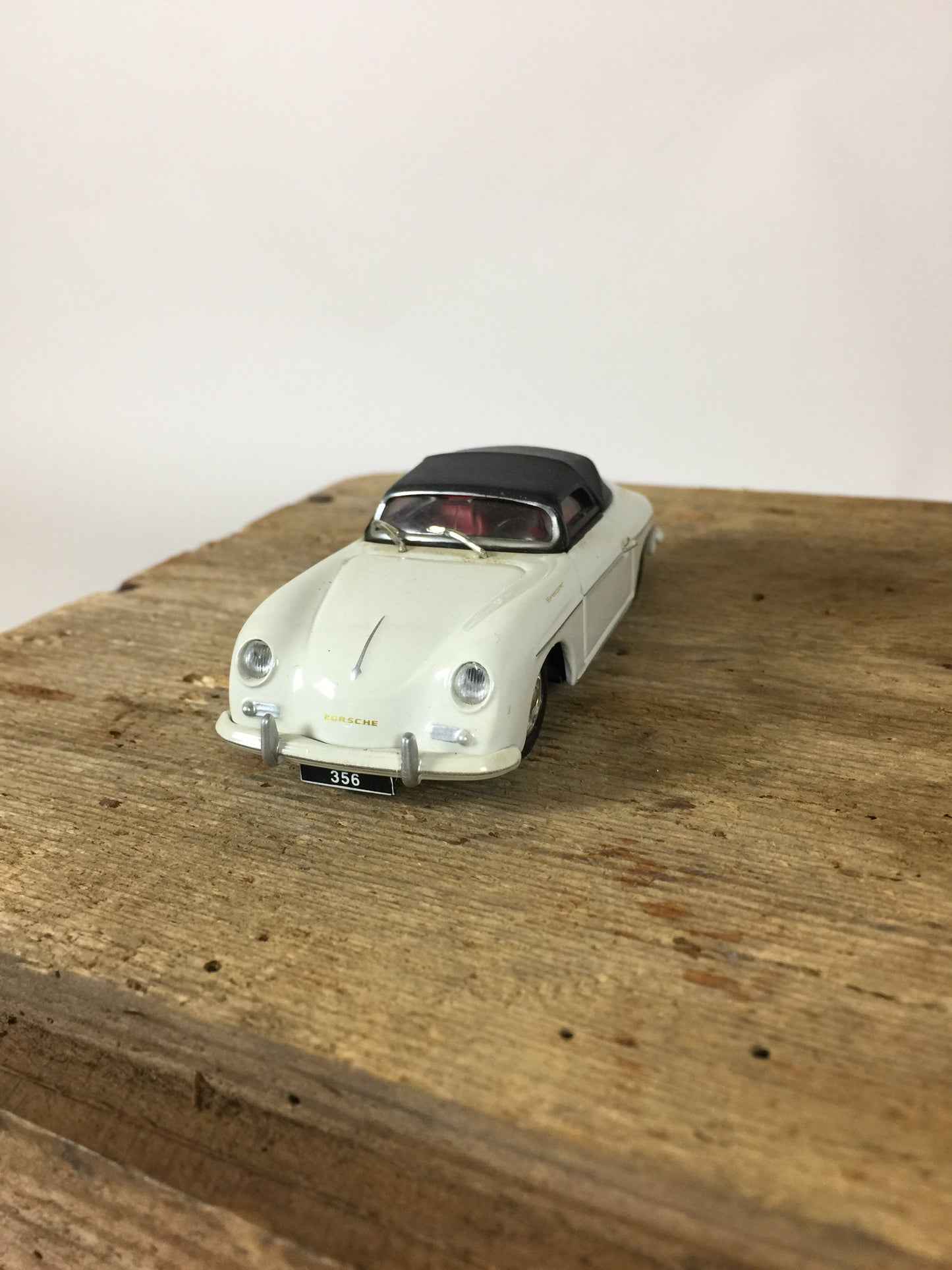 Fin Porsche Corgi modellbil